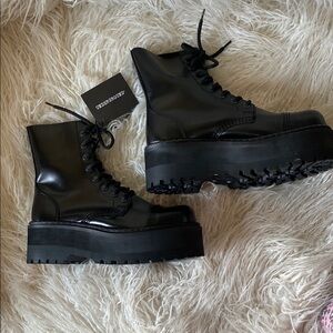 Underground England Black Leather Steelcap Platform Boots - UK 6, US Women’s 8
